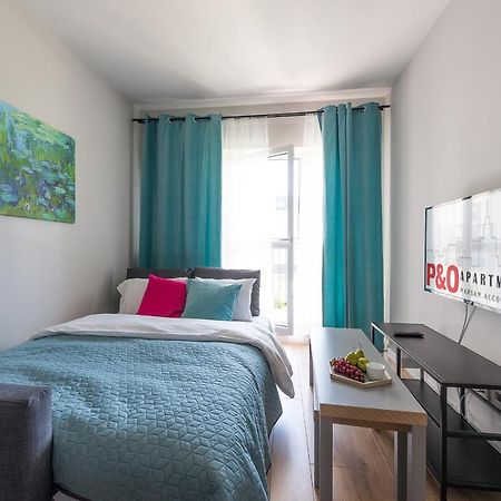 Okecie Airport Studio Bakalarska 2 P&O Serviced Apartments Varsovie Extérieur photo