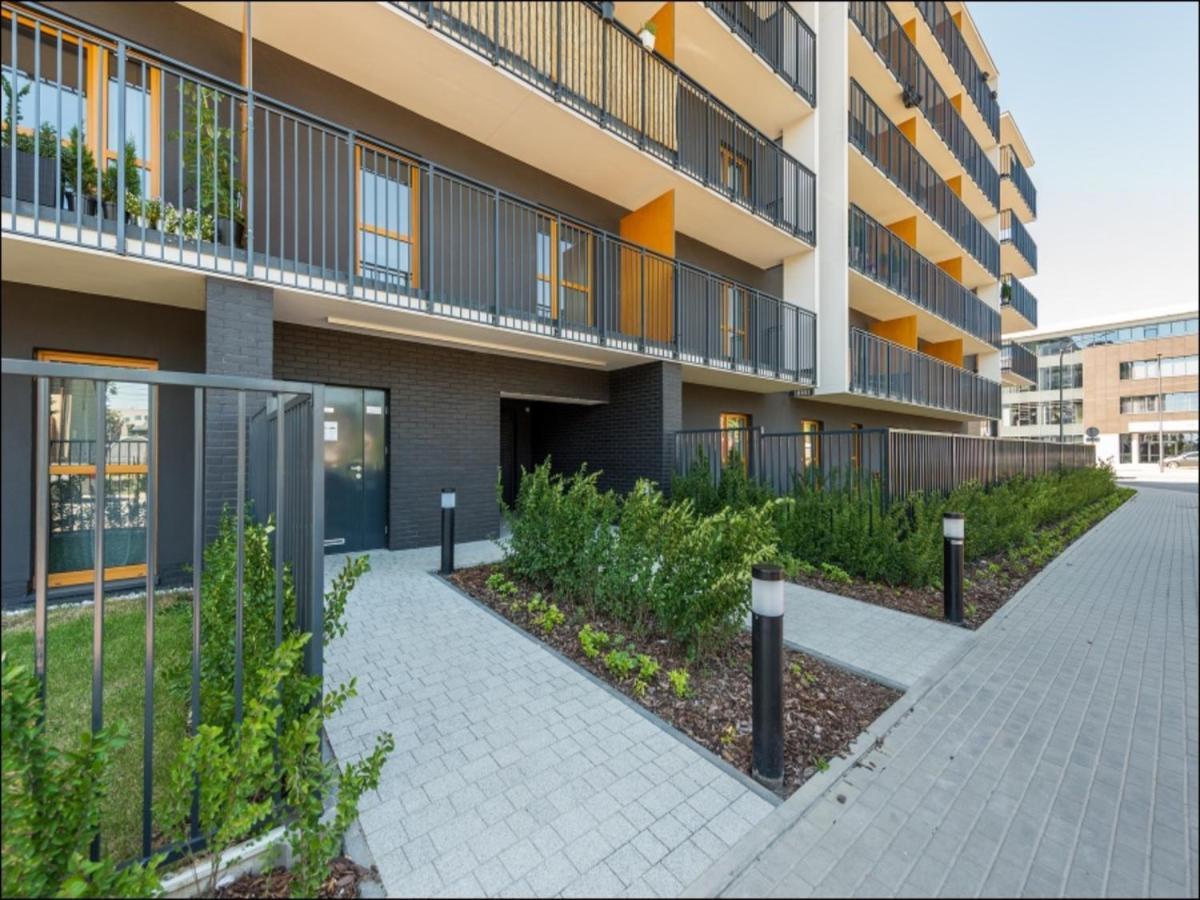 Okecie Airport Studio Bakalarska 2 P&O Serviced Apartments Varsovie Extérieur photo
